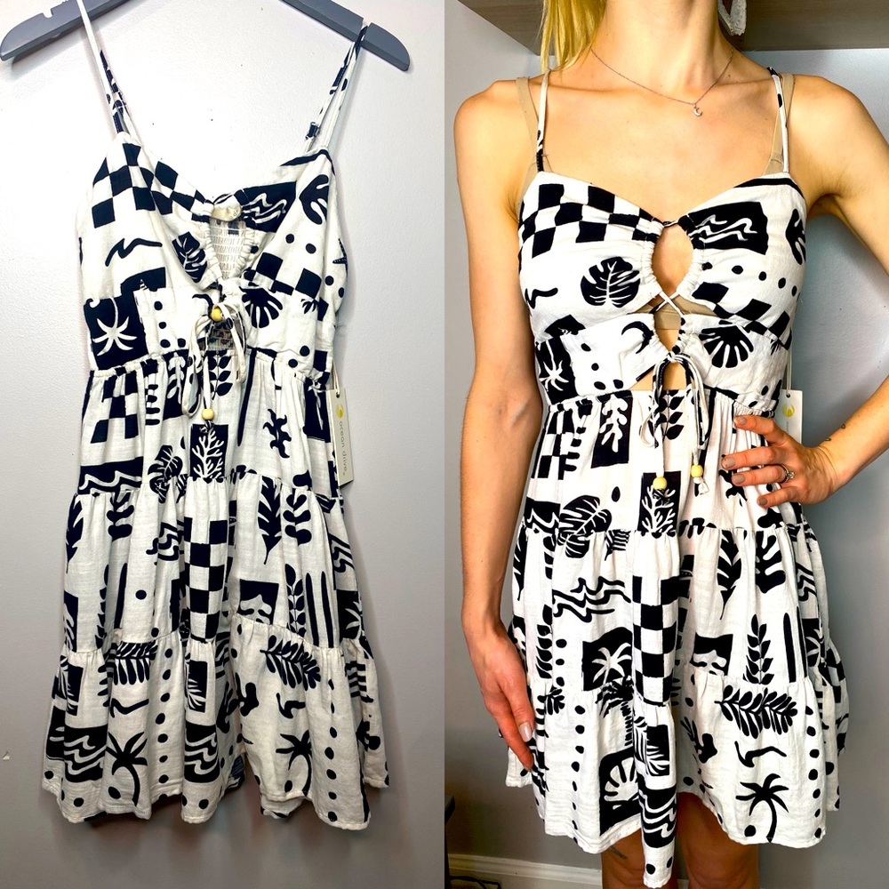 NWT Ocean Drive Open Front Printed Dress.